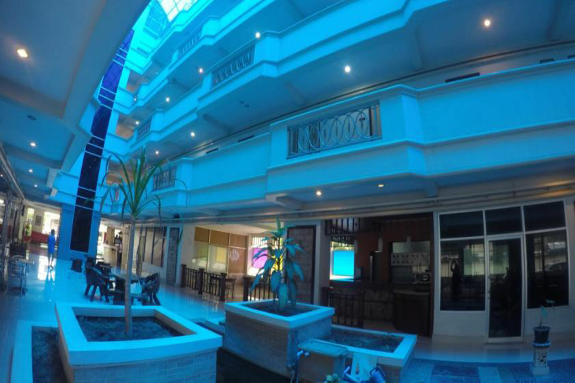 Wangburapa Grand Hat Yai Exteriör bild